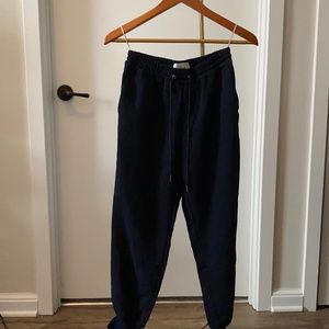 Wilfred Aritzia Joggers, size XS